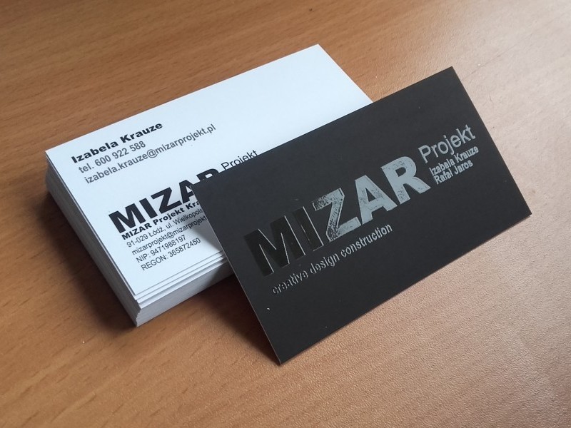 Wizytówka lakierowana, dwustronna, laminowana soft touchem