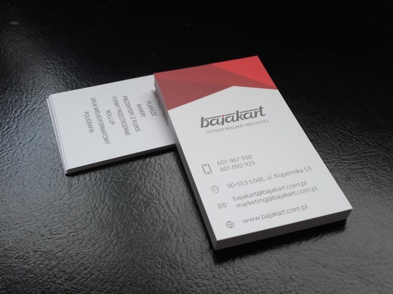 Wykonujemy zwykłe wizytówki z laminatem matowym.